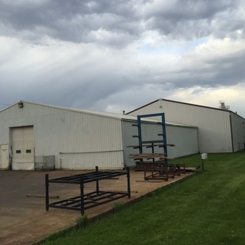 233 E Walcott Rd, Walcott, IA 52773